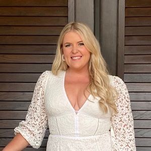 Meet your Posher, Alison